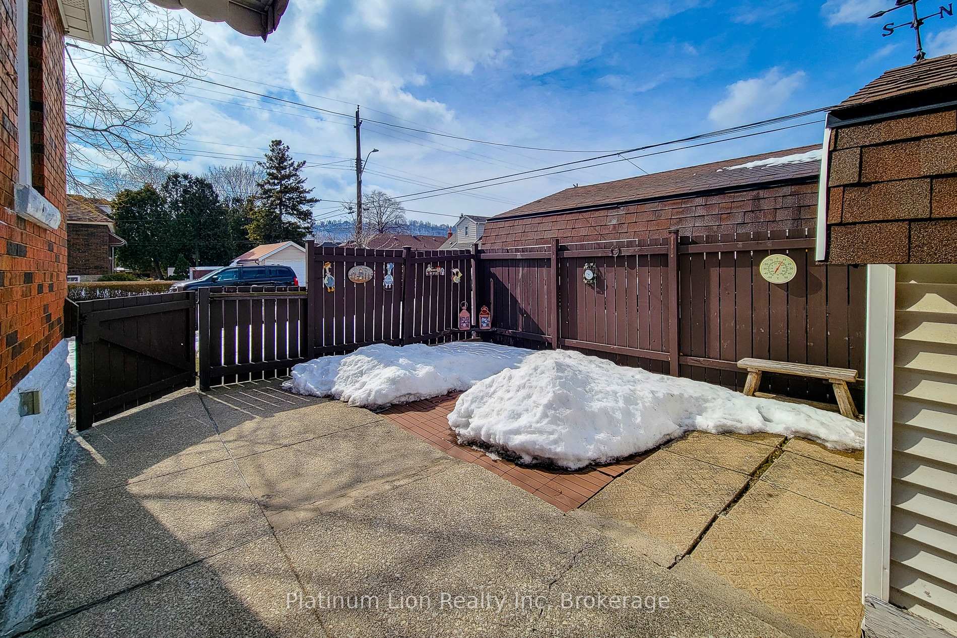 Photo 41 of 88 Barons Avenue S, Hamilton, Bartonville — HOMEH