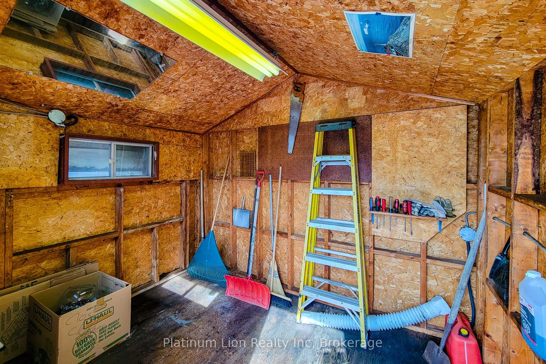 Photo 42 of 88 Barons Avenue S, Hamilton, Bartonville — HOMEH