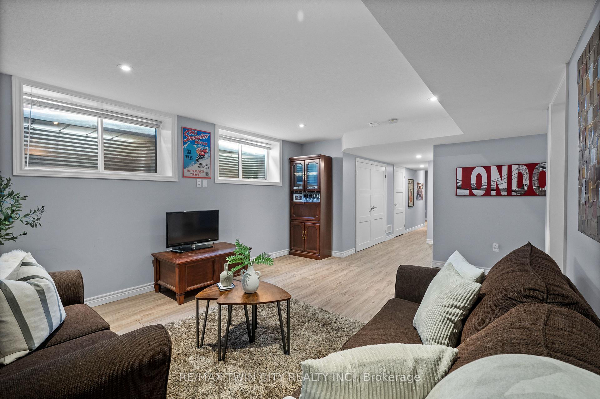 Photo 52 of 84 Crosswinds Drive, Kitchener, Grand River South — HOMEH