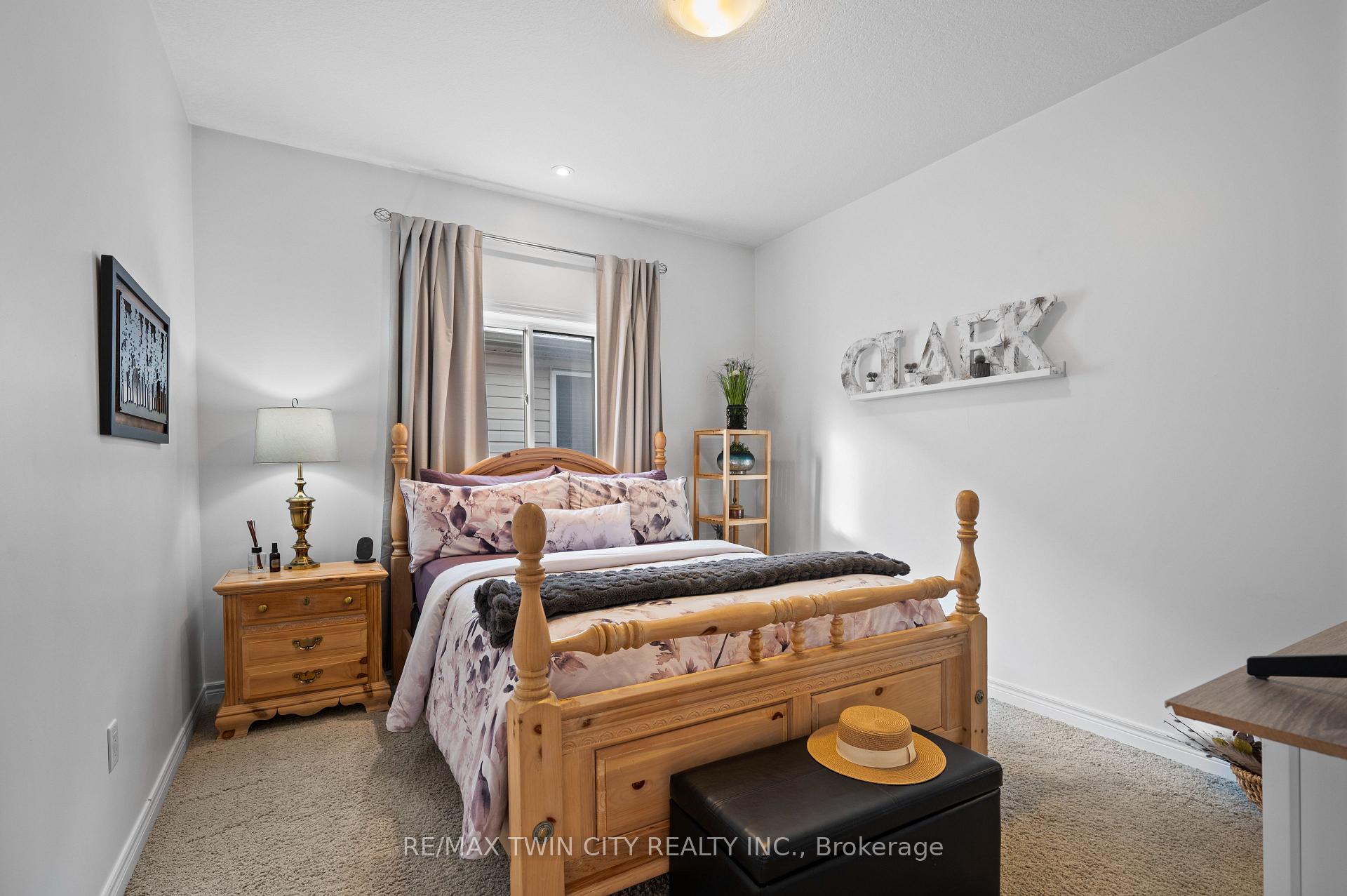 Photo 68 of 84 Crosswinds Drive, Kitchener, Grand River South — HOMEH