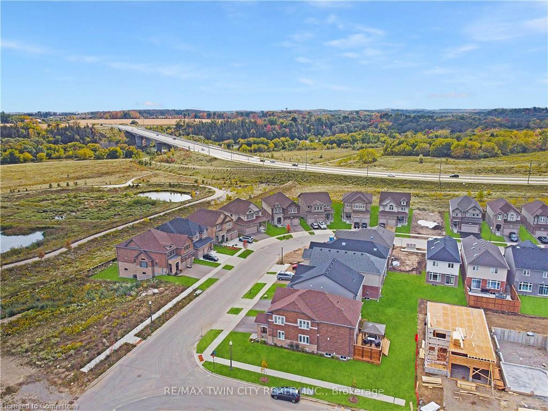 Photo 79 of 84 Crosswinds Drive, Kitchener, Grand River South — HOMEH