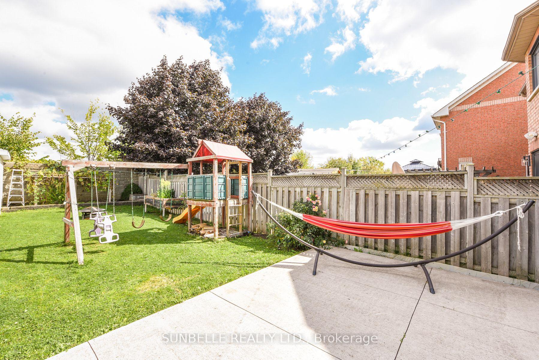 Photo 1 of 38 Sunny Glen Crescent, Brampton, Northwest Sandalwood Parkway — HOMEH