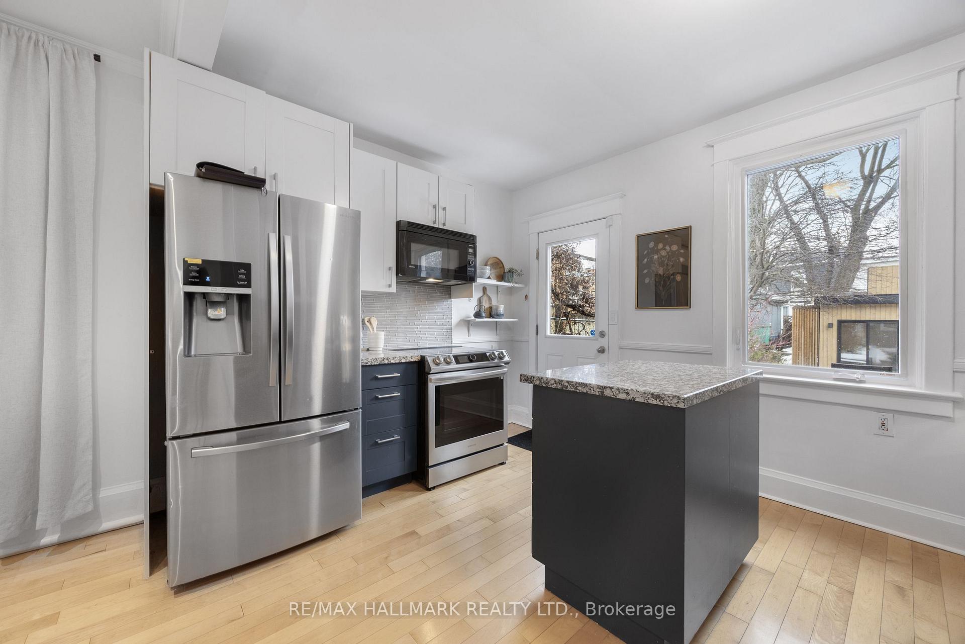 Photo 29 of 19 Lamb Avenue, Toronto, Greenwood-Coxwell — HOMEH