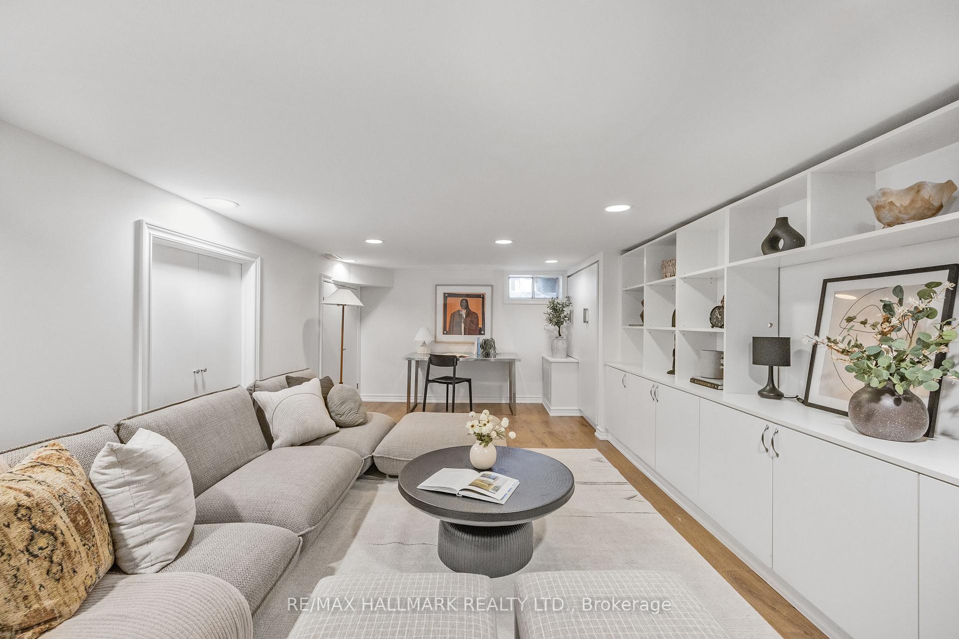 Photo 20 of 19 Lamb Avenue, Toronto, Greenwood-Coxwell — HOMEH