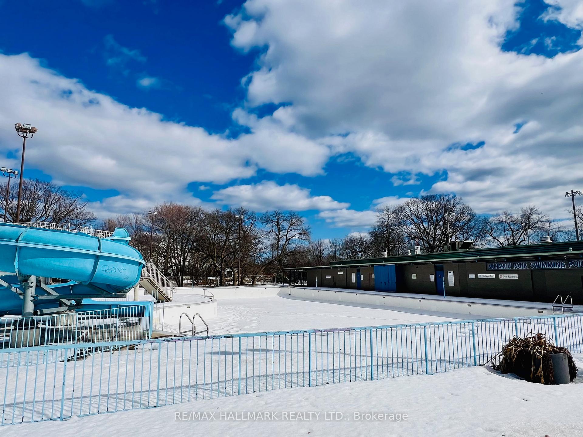 Photo 53 of 19 Lamb Avenue, Toronto, Greenwood-Coxwell — HOMEH
