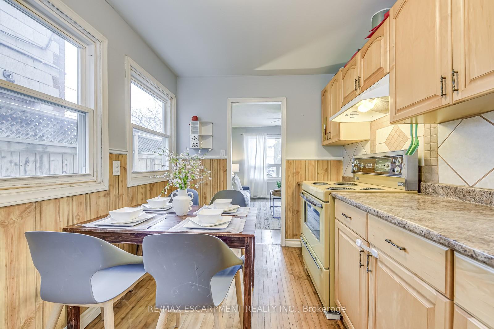 Photo 9 of 68 East 35th Street, Hamilton, Raleigh — HOMEH
