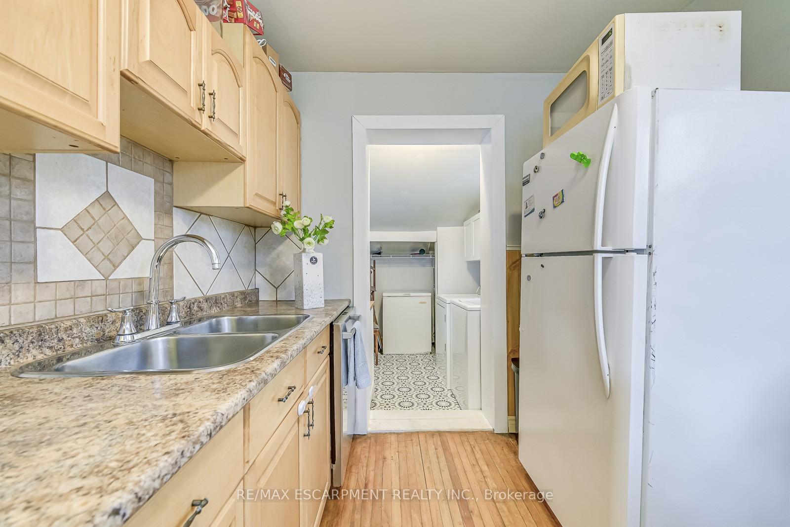 Photo 10 of 68 East 35th Street, Hamilton, Raleigh — HOMEH