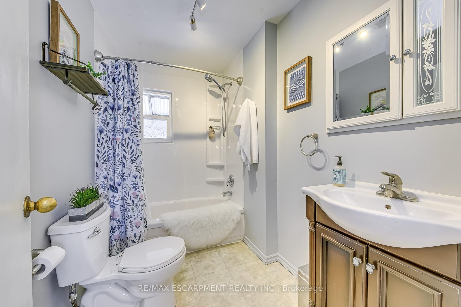Photo 18 of 68 East 35th Street, Hamilton, Raleigh — HOMEH