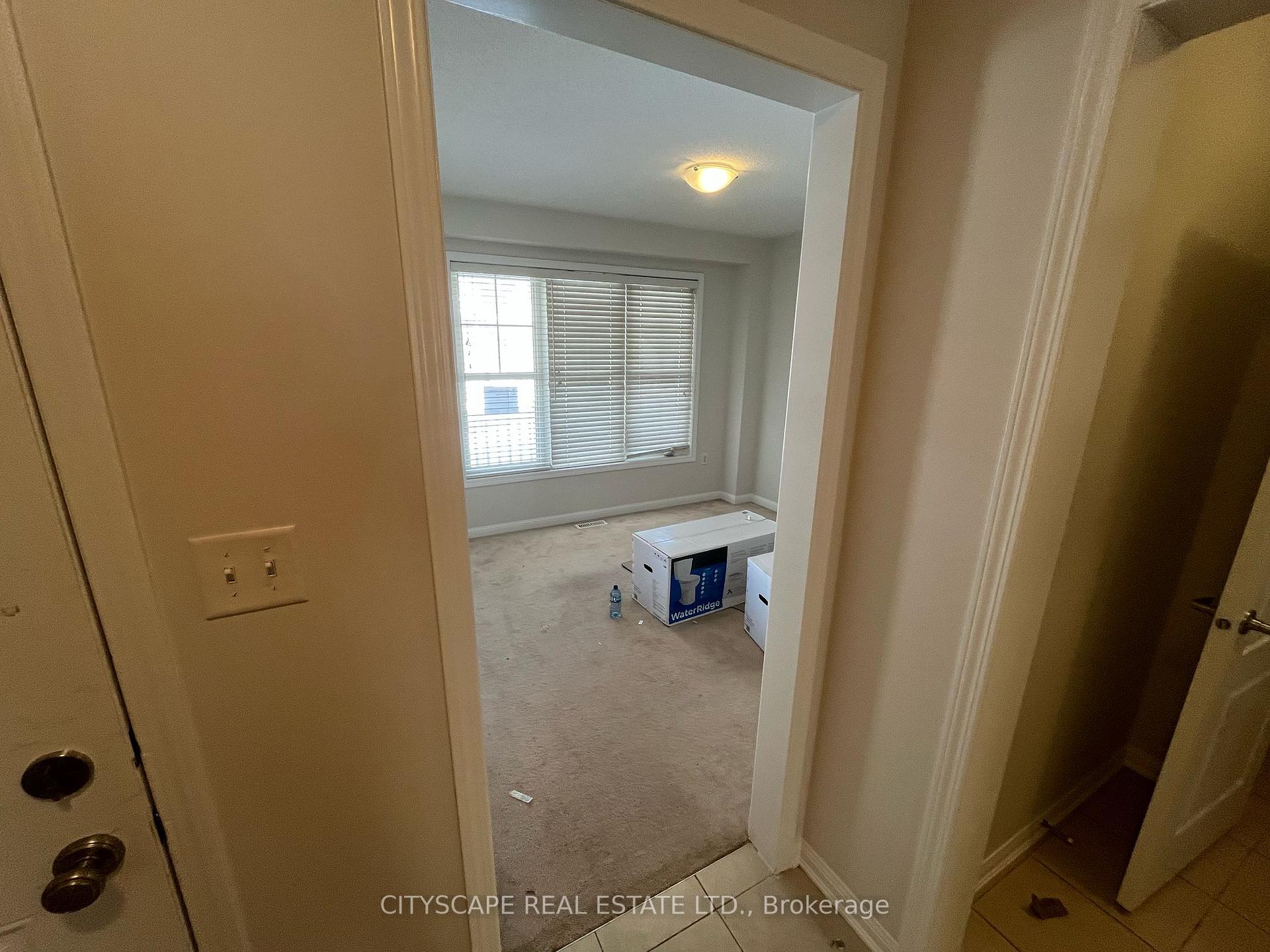 Photo 17 of 29 Lesabre Crescent, Brampton, Brampton East — HOMEH