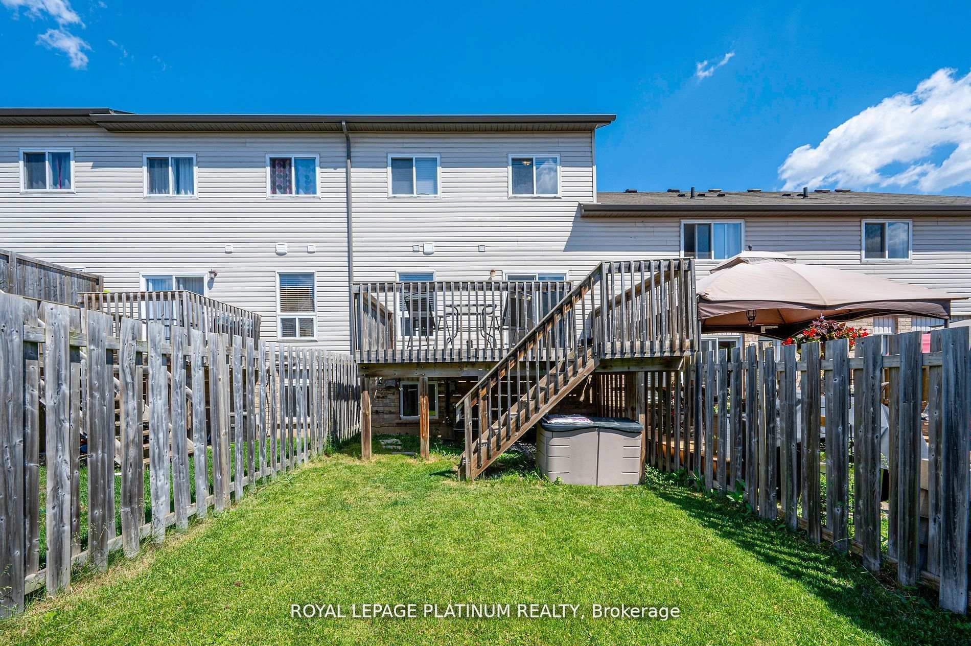Photo 10 of 268 Sophia Crescent, Kitchener, Huron Park — HOMEH