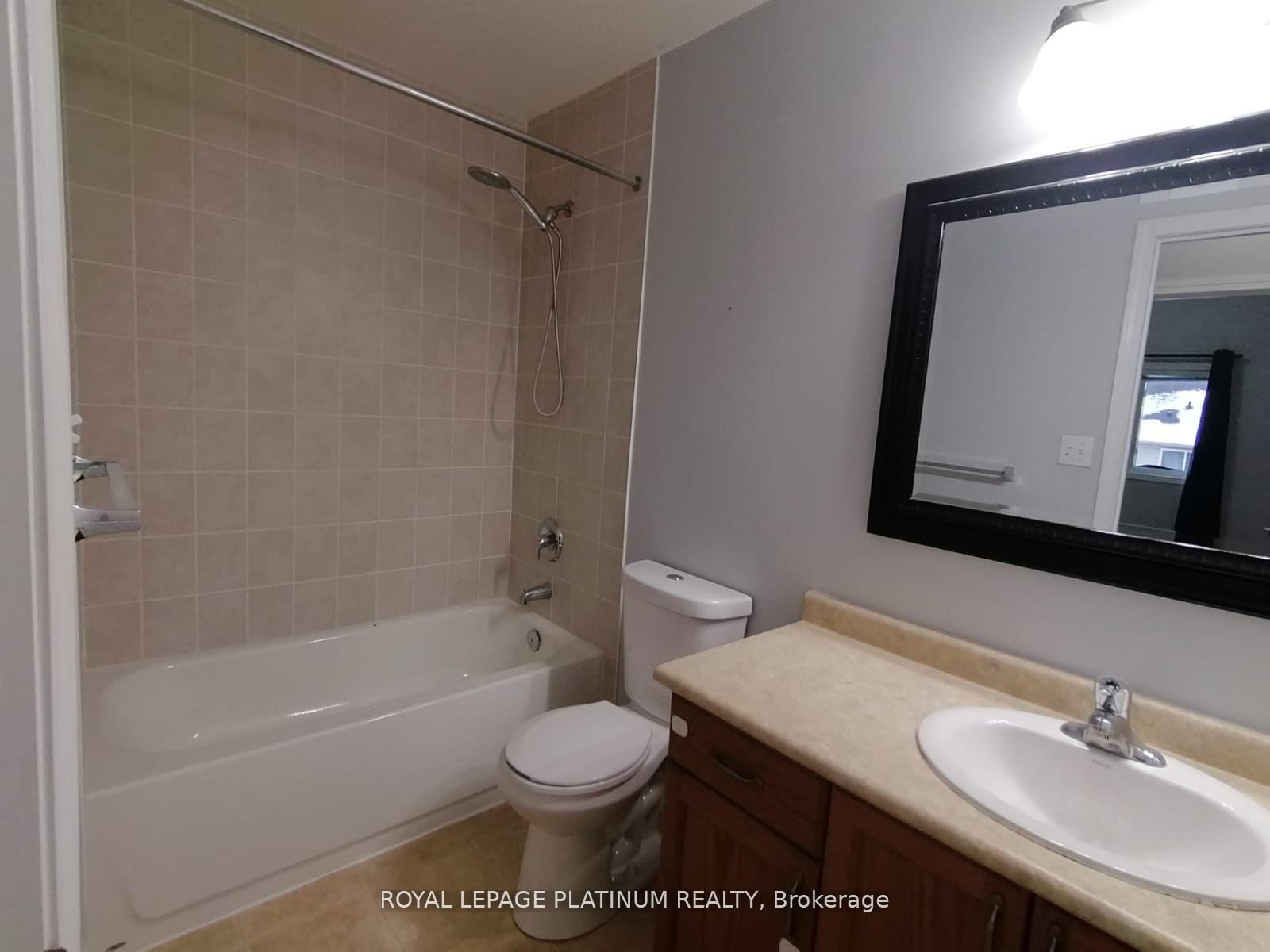 Photo 16 of 268 Sophia Crescent, Kitchener, Huron Park — HOMEH