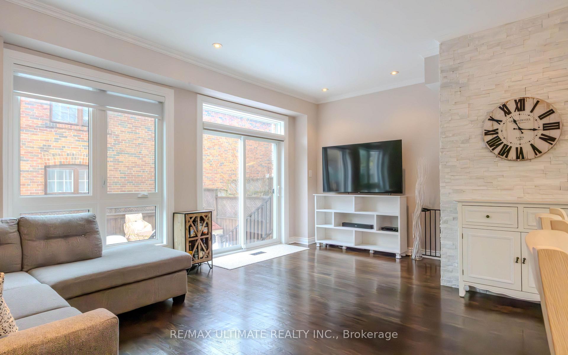 Photo 26 of 1B Heathdale Road, Toronto, Humewood-Cedarvale — HOMEH