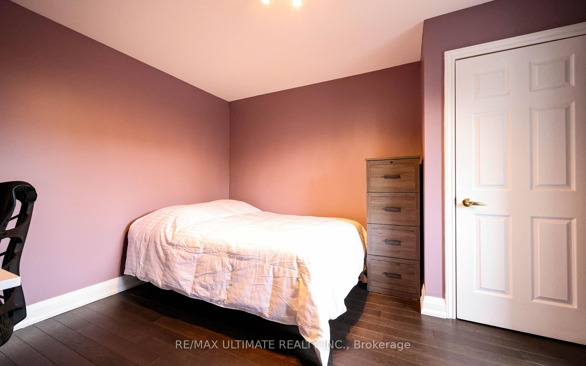 Photo 48 of 1B Heathdale Road, Toronto, Humewood-Cedarvale — HOMEH