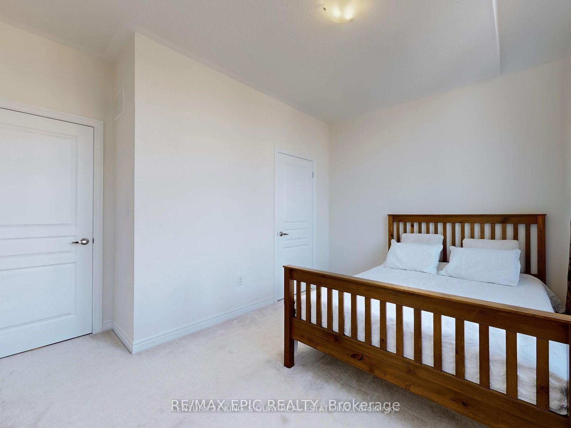 Photo 23 of 72 Brock Avenue, Markham, Berczy — HOMEH