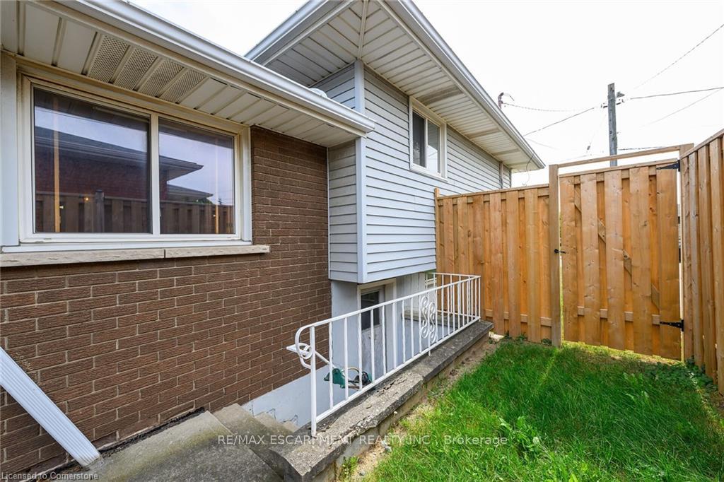 Photo 29 of 48 Crawford Drive, Hamilton, Kentley — HOMEH