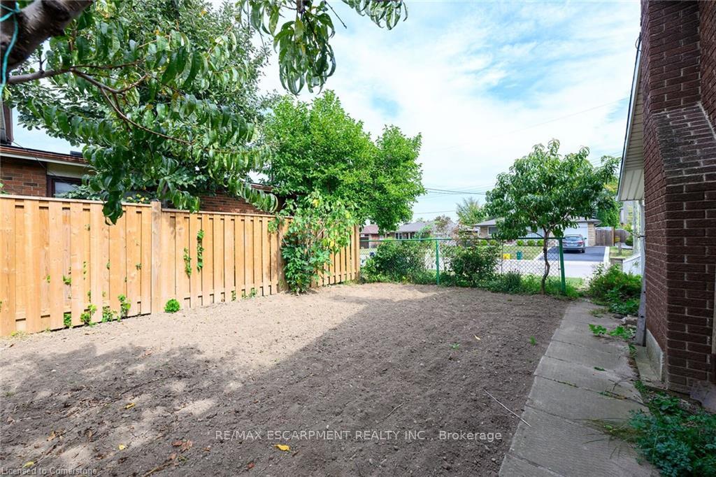 Photo 31 of 48 Crawford Drive, Hamilton, Kentley — HOMEH