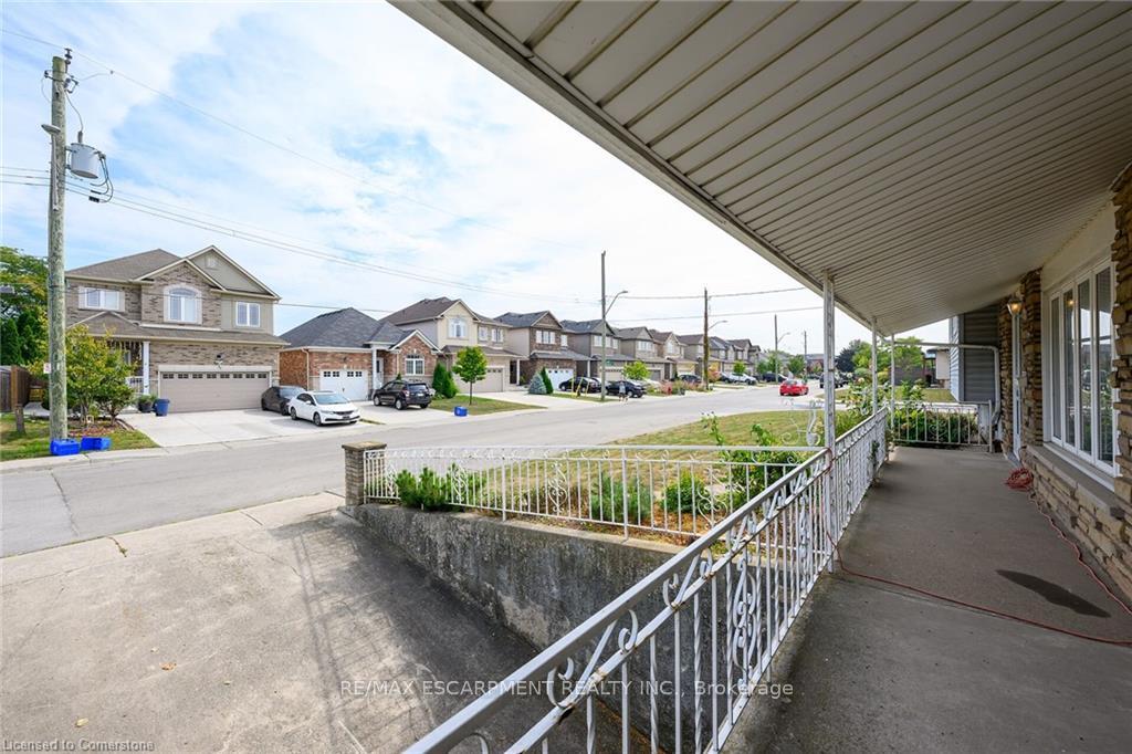 Photo 35 of 48 Crawford Drive, Hamilton, Kentley — HOMEH