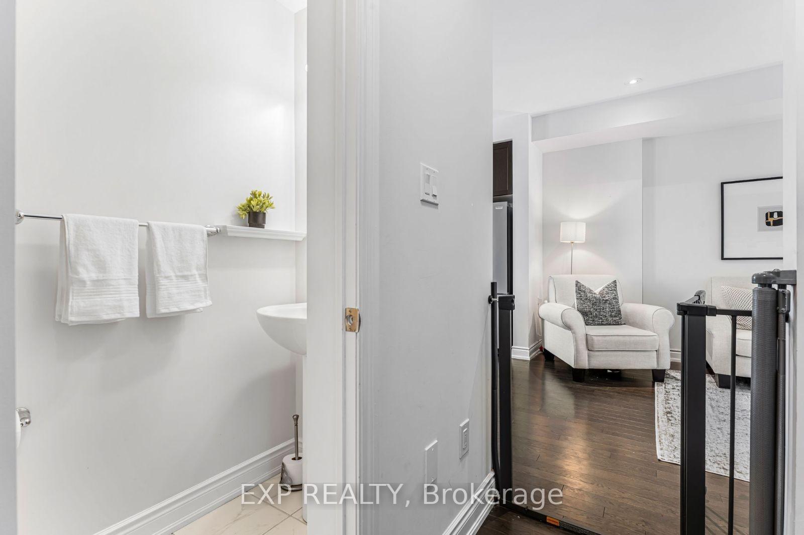 Photo 15 of 80 Oakmore Lane, Brampton, Bram West — HOMEH