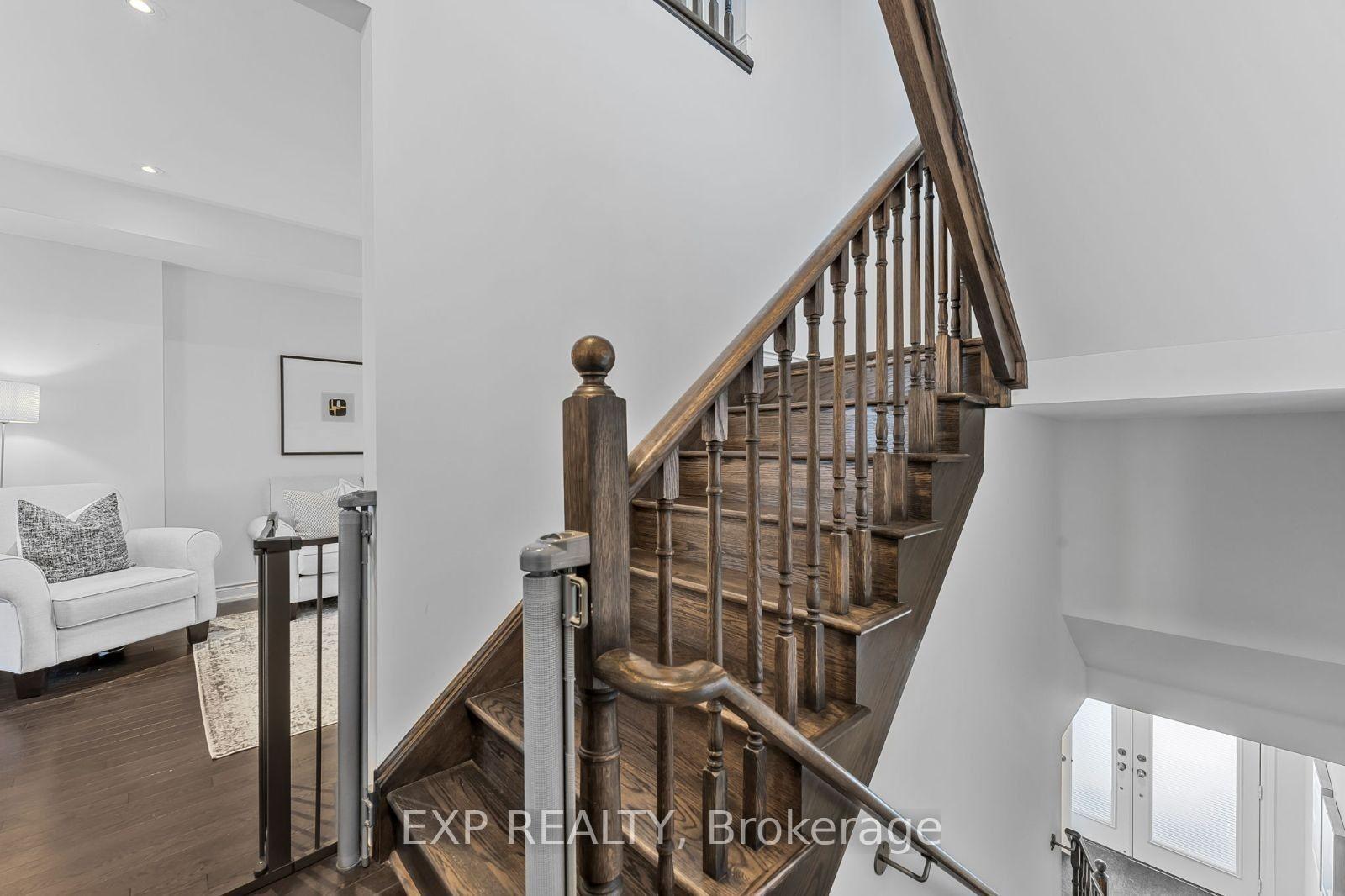 Photo 29 of 80 Oakmore Lane, Brampton, Bram West — HOMEH