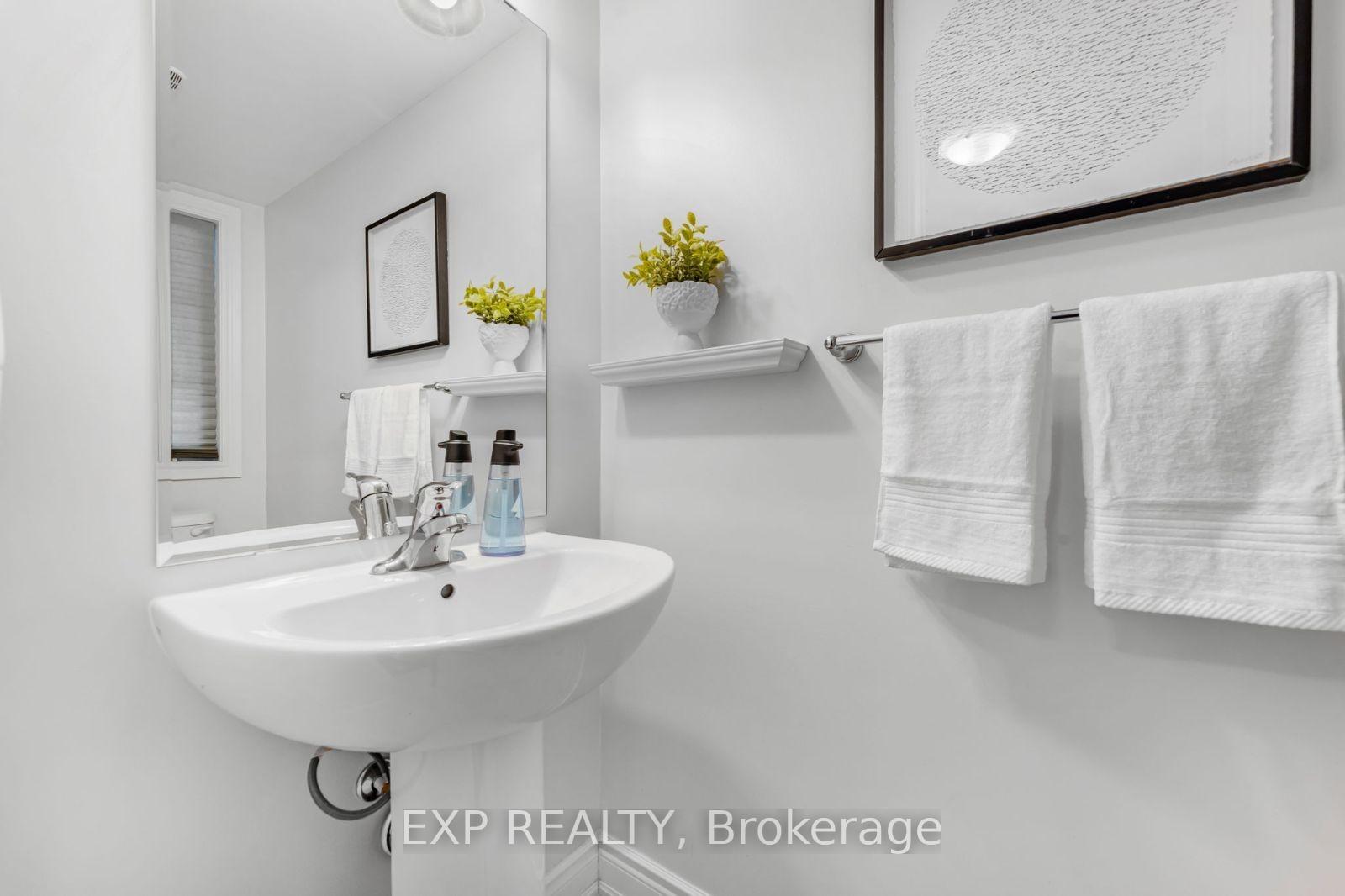 Photo 36 of 80 Oakmore Lane, Brampton, Bram West — HOMEH