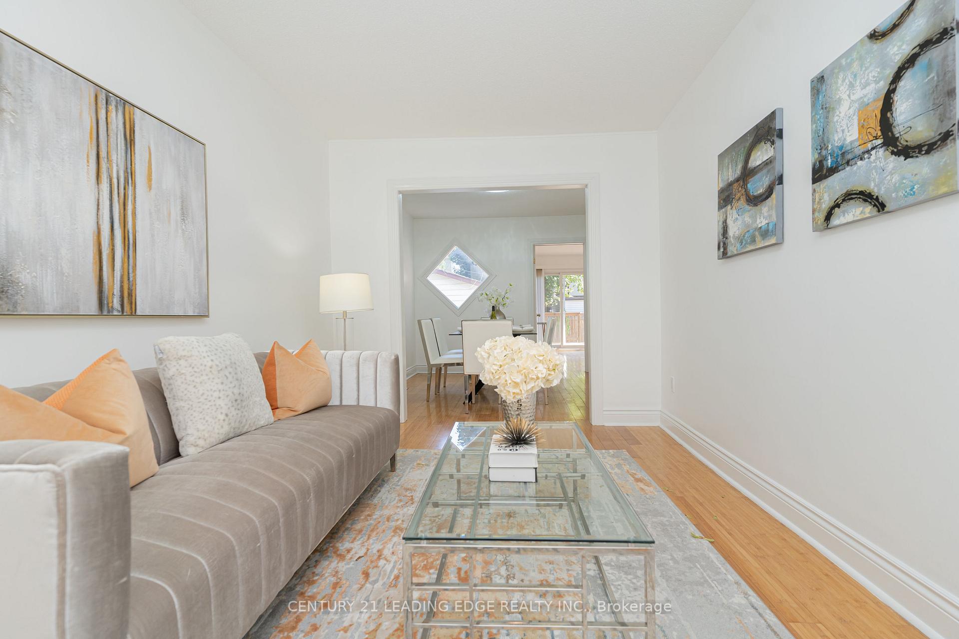Photo 9 of 123 Cadorna Avenue, Toronto, East York — HOMEH