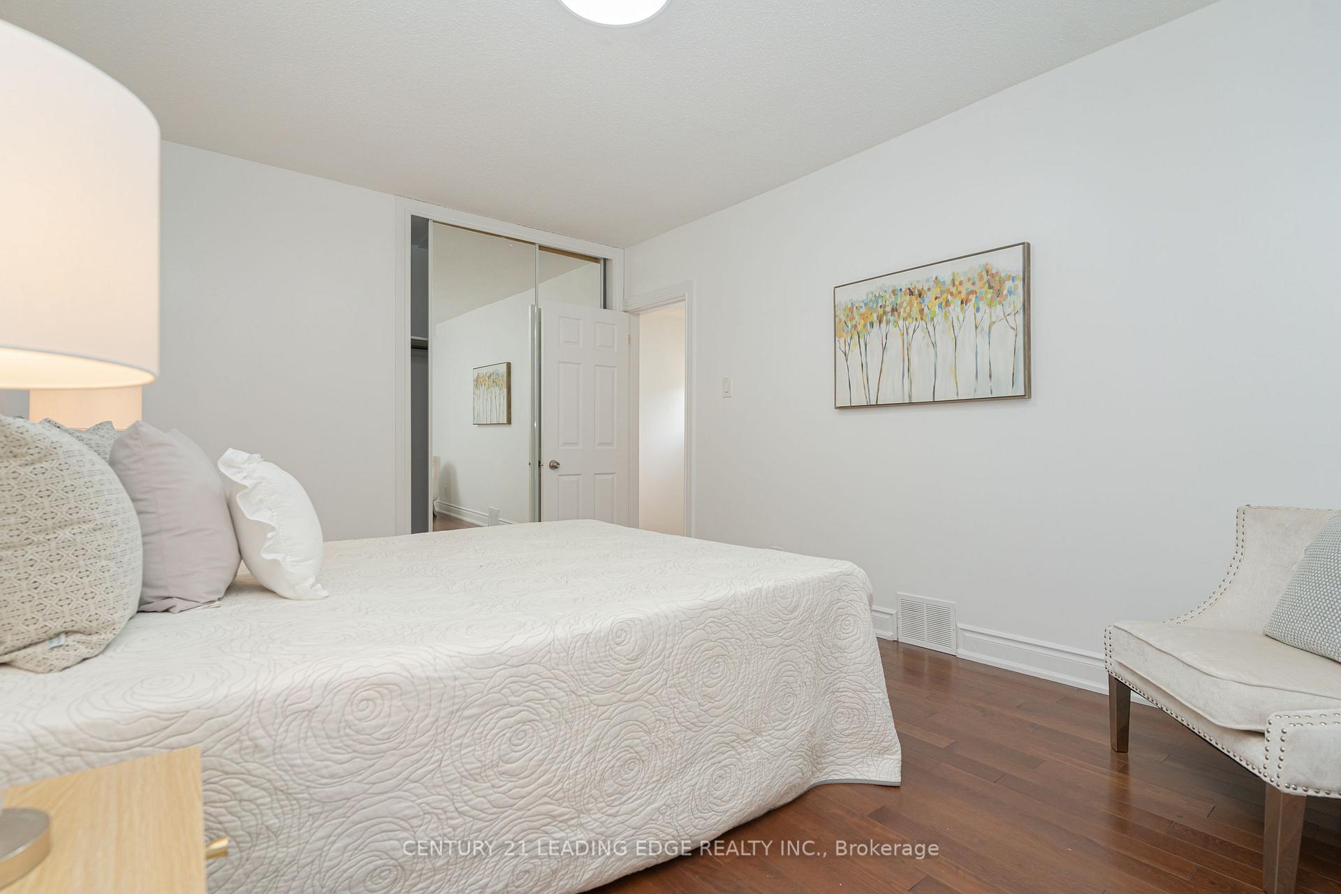 Photo 26 of 123 Cadorna Avenue, Toronto, East York — HOMEH