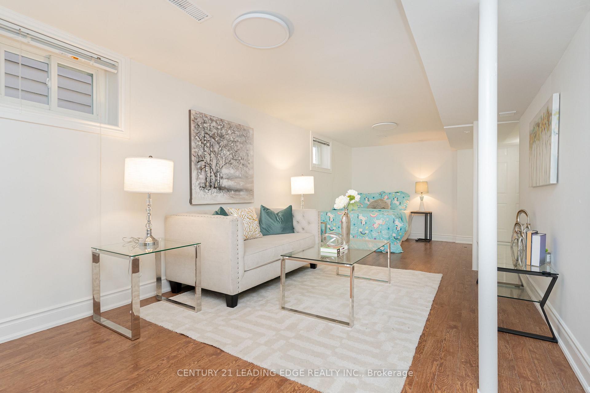 Photo 31 of 123 Cadorna Avenue, Toronto, East York — HOMEH