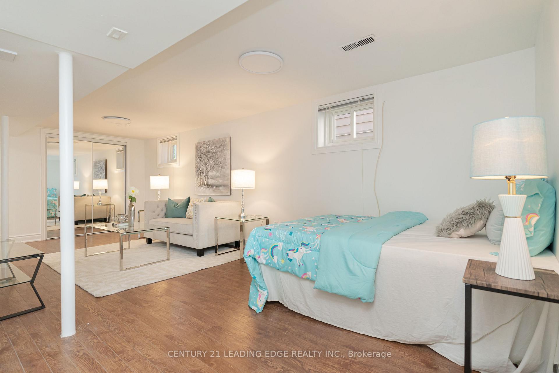 Photo 32 of 123 Cadorna Avenue, Toronto, East York — HOMEH