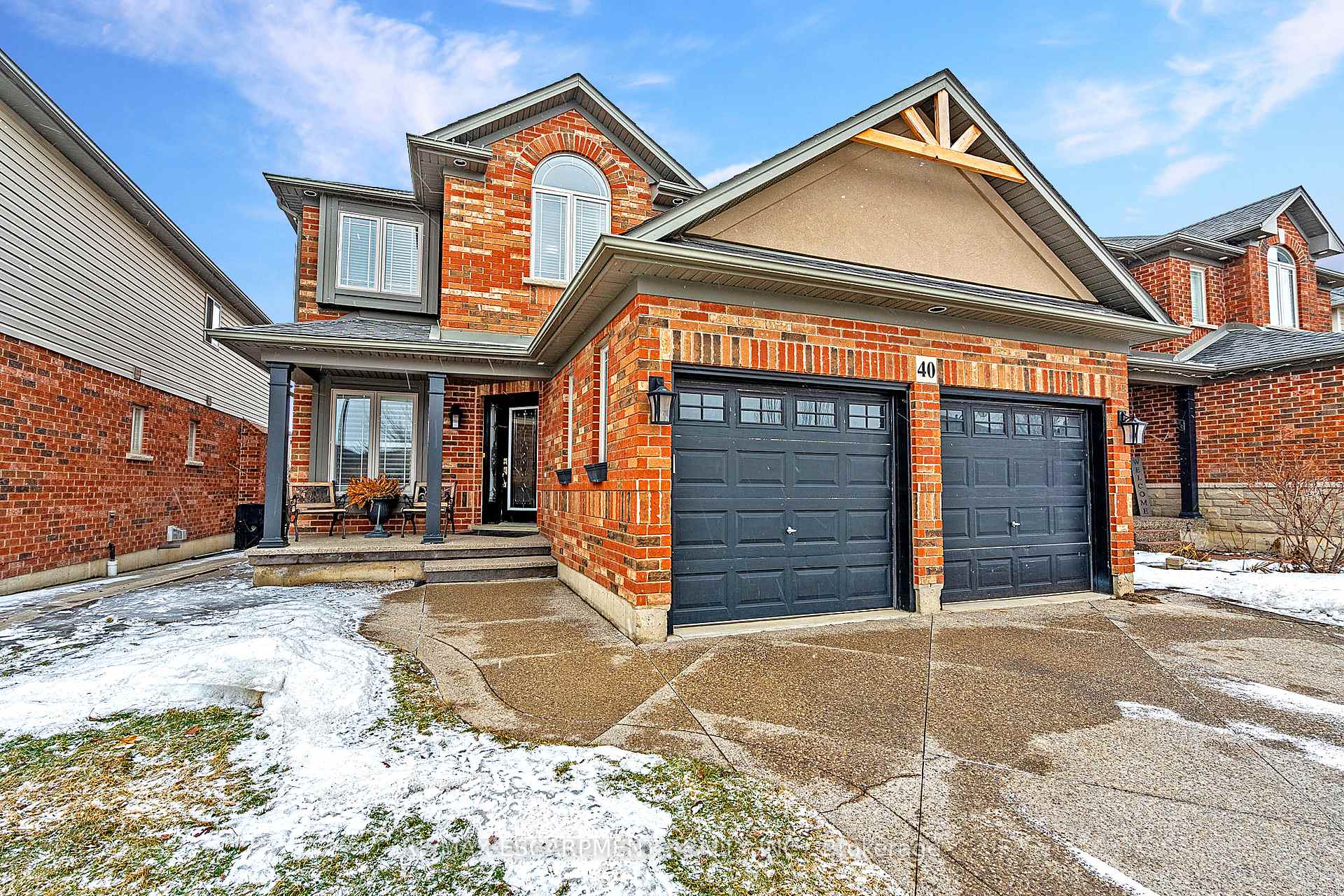 Photo 41 of 40 Great Oak Trail, Hamilton, Binbrook — HOMEH