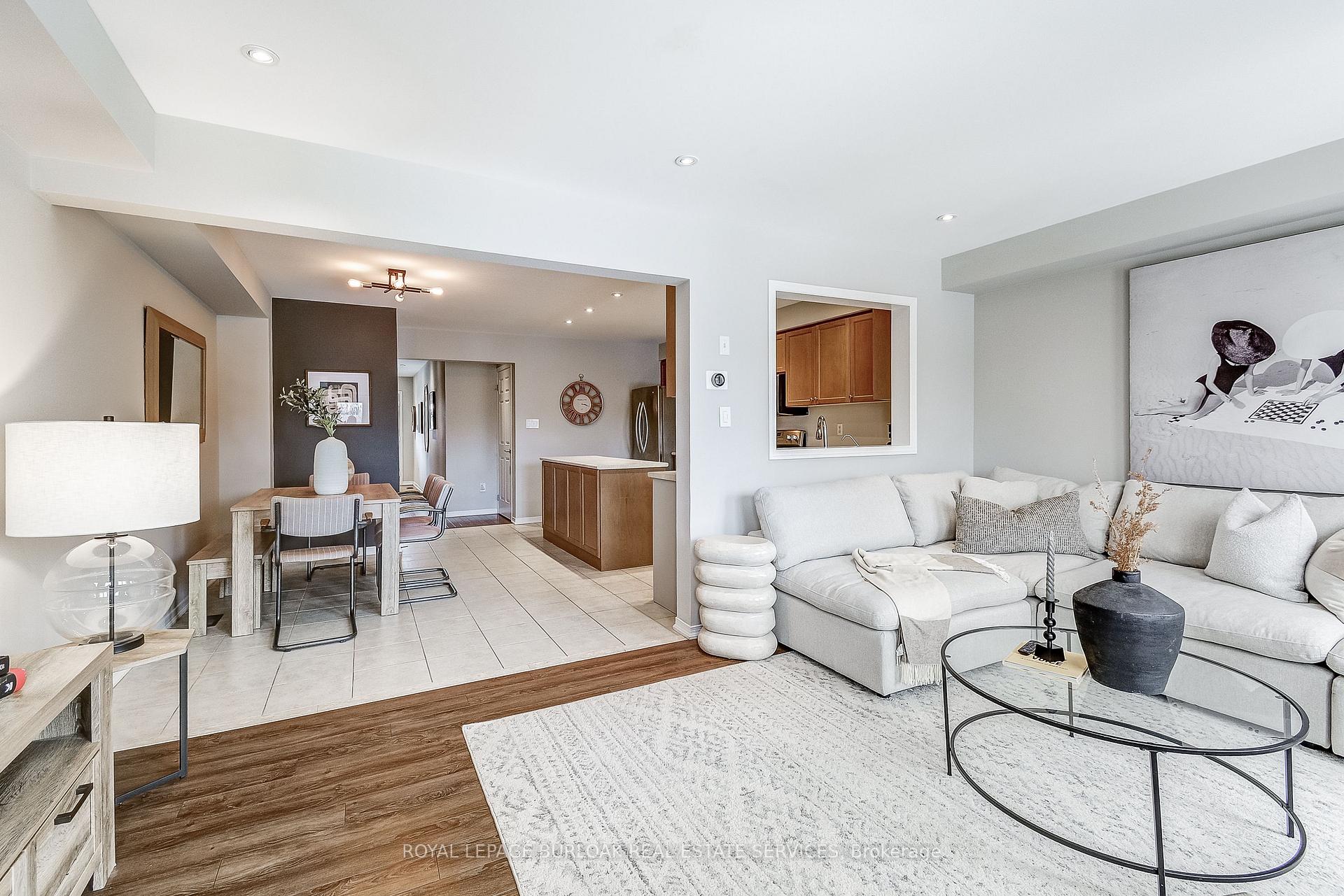 Photo 34 of 7 McPhail Place, Hamilton, Waterdown — HOMEH