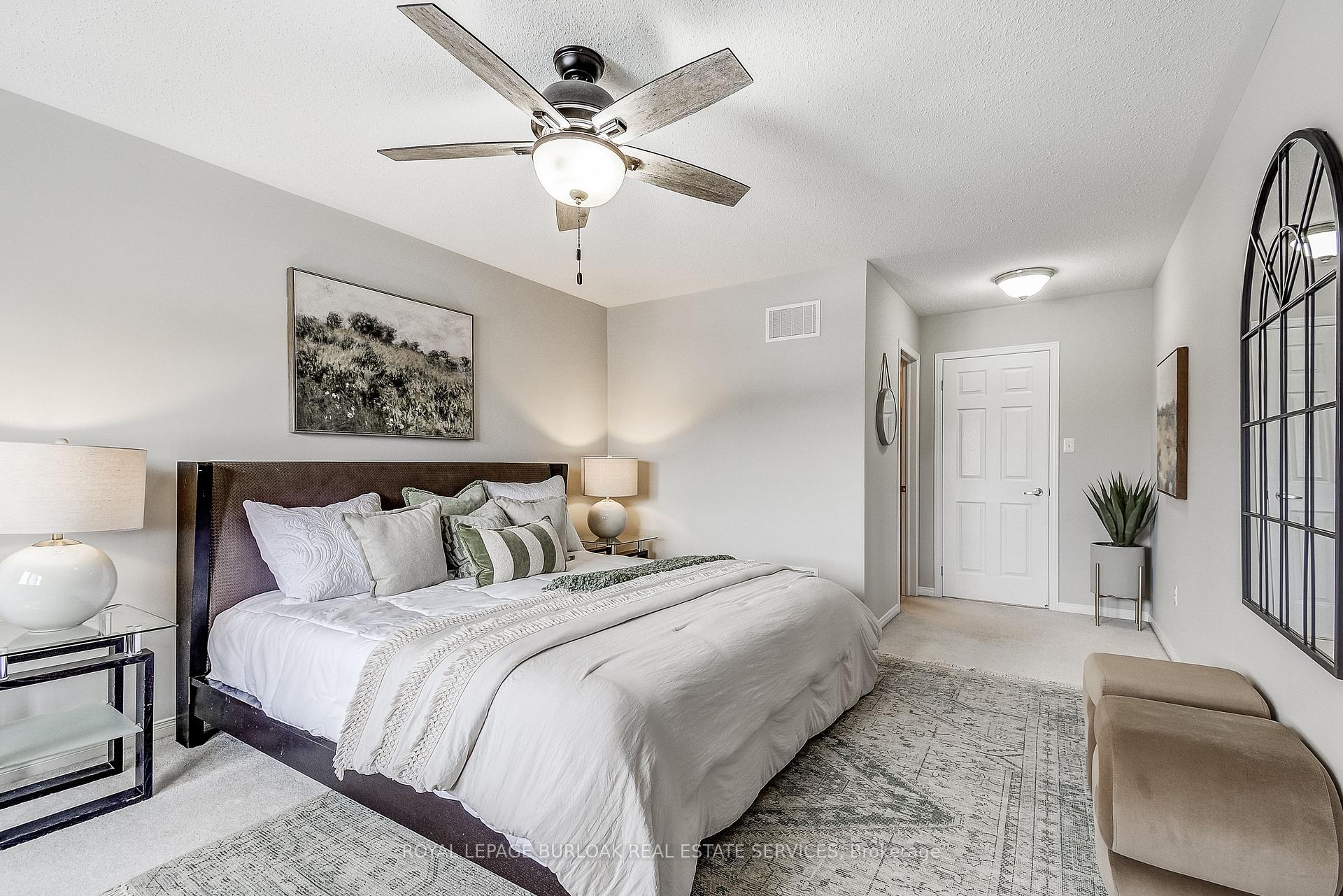 Photo 56 of 7 McPhail Place, Hamilton, Waterdown — HOMEH