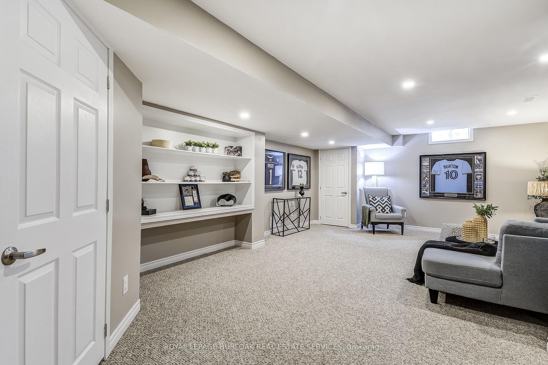 Photo 47 of 7 McPhail Place, Hamilton, Waterdown — HOMEH