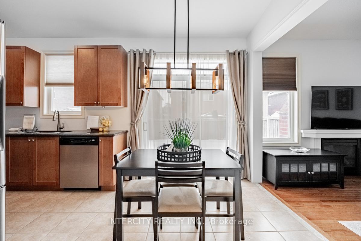 Photo 13 of 87 Amaranth Crescent, Brampton, Northwest Sandalwood Parkway — HOMEH