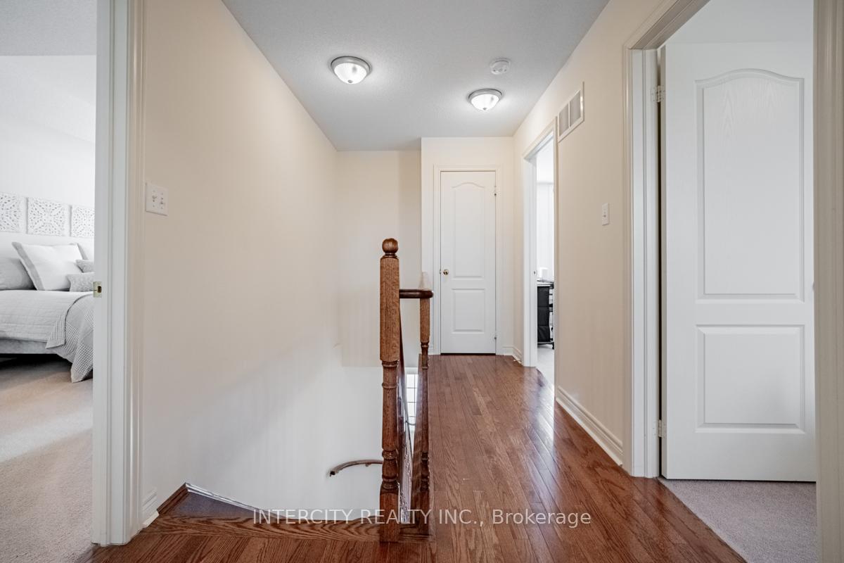 Photo 22 of 87 Amaranth Crescent, Brampton, Northwest Sandalwood Parkway — HOMEH