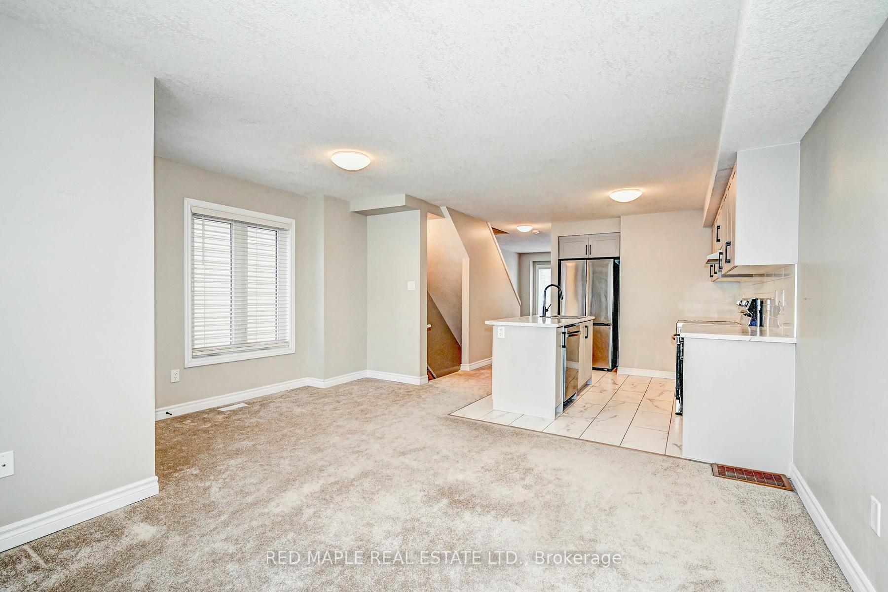 Photo 9 of 612 Linden Drive, Cambridge — HOMEH