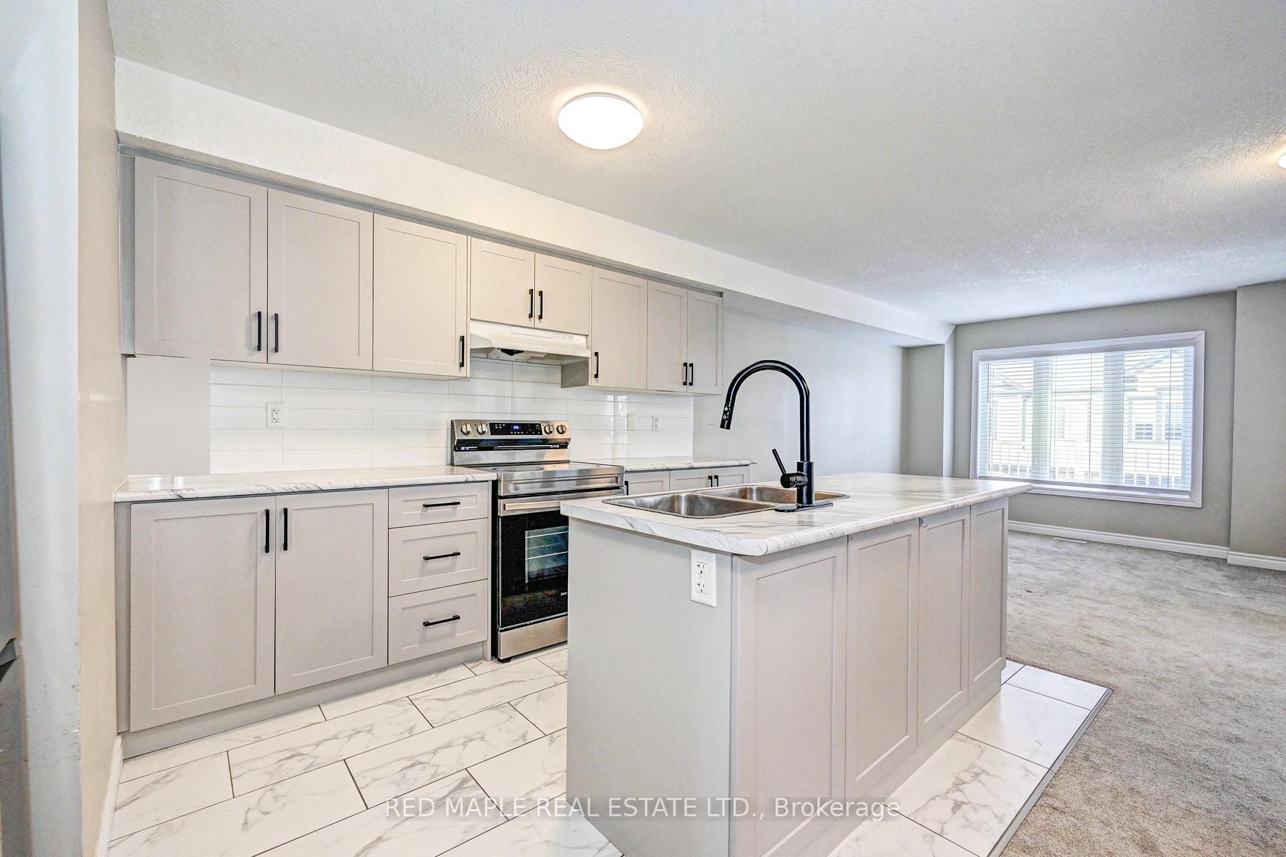 Photo 13 of 612 Linden Drive, Cambridge — HOMEH