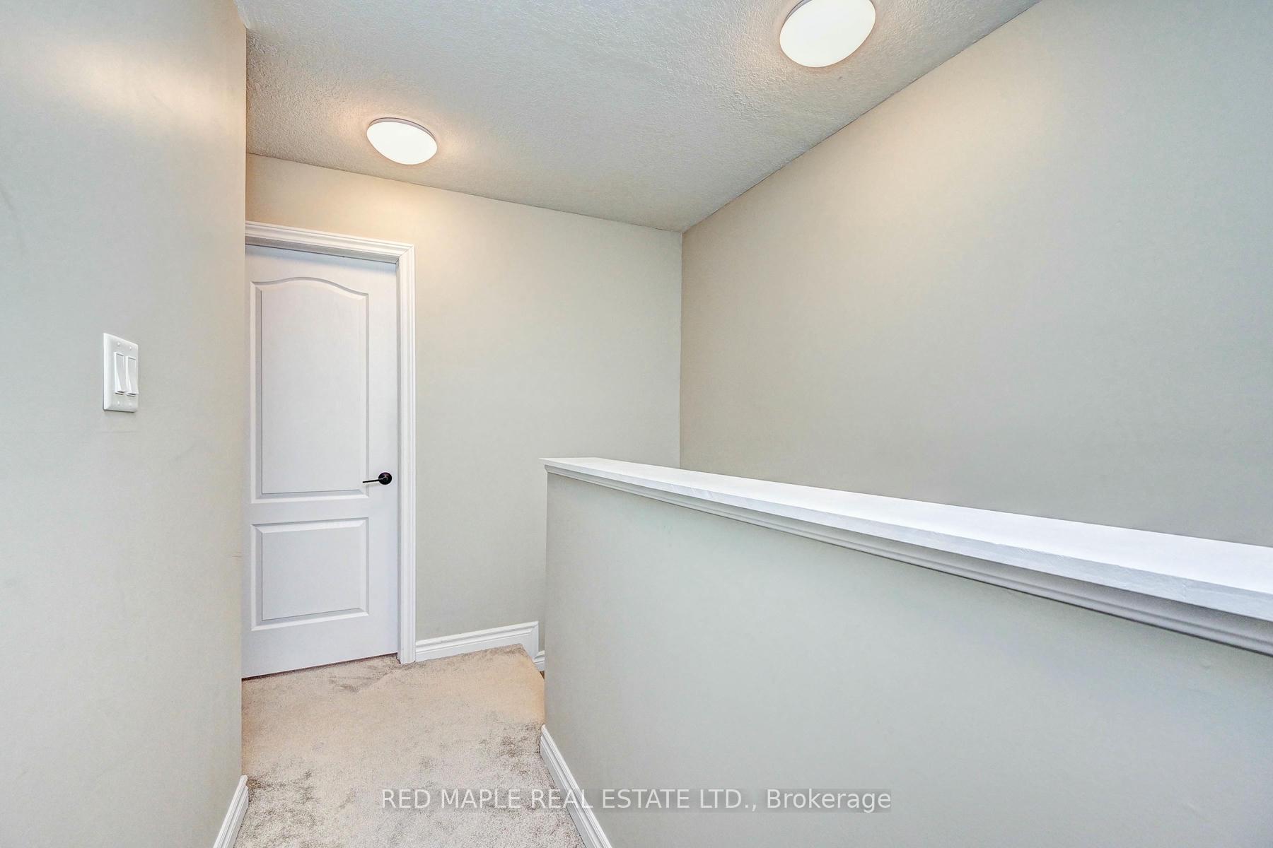 Photo 15 of 612 Linden Drive, Cambridge — HOMEH