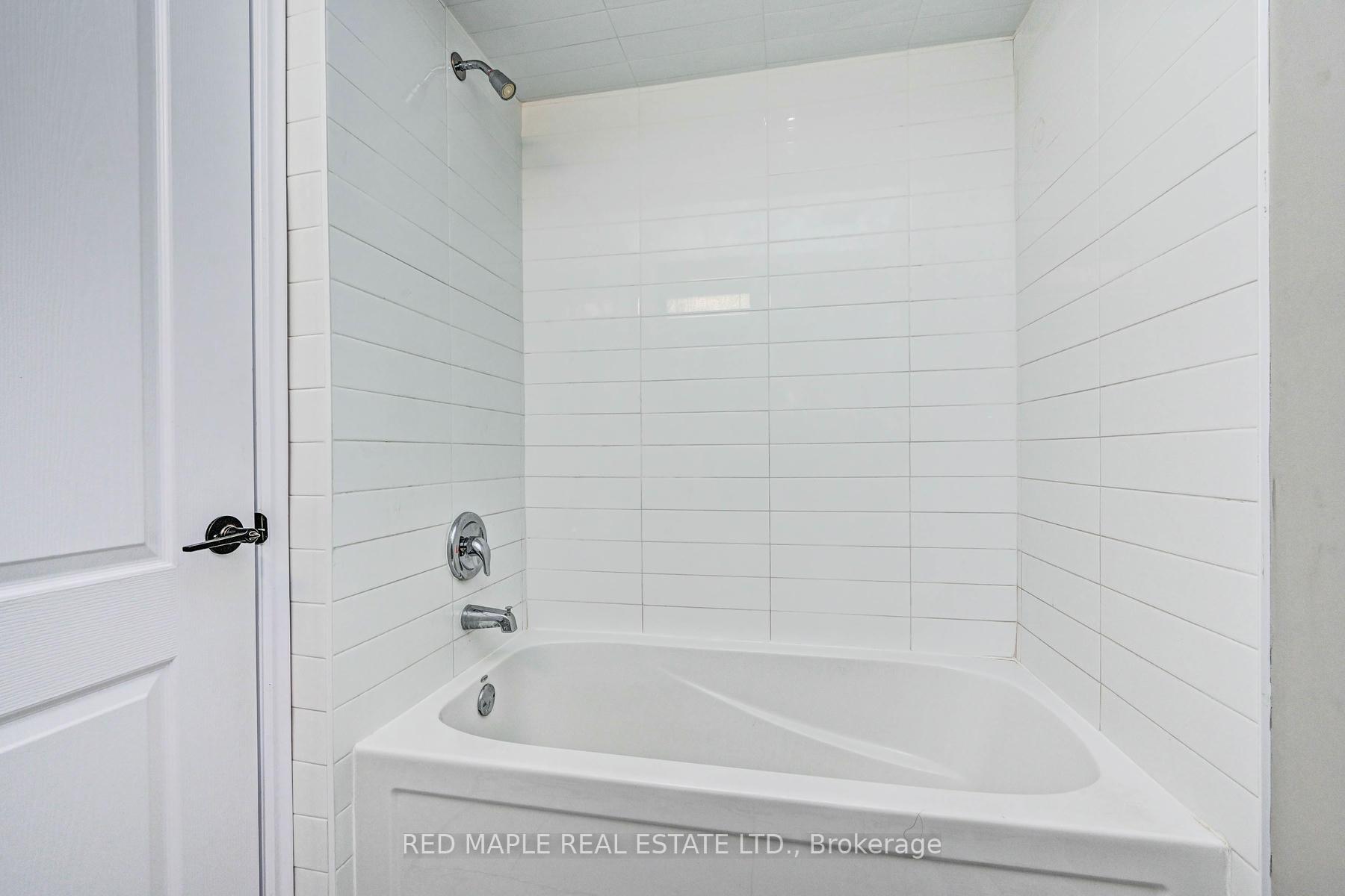 Photo 19 of 612 Linden Drive, Cambridge — HOMEH