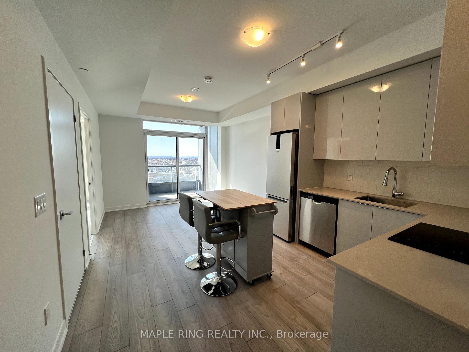 Photo 1 of Unit 1121, 10 Abeja Street, Vaughan, Concord — HOMEH