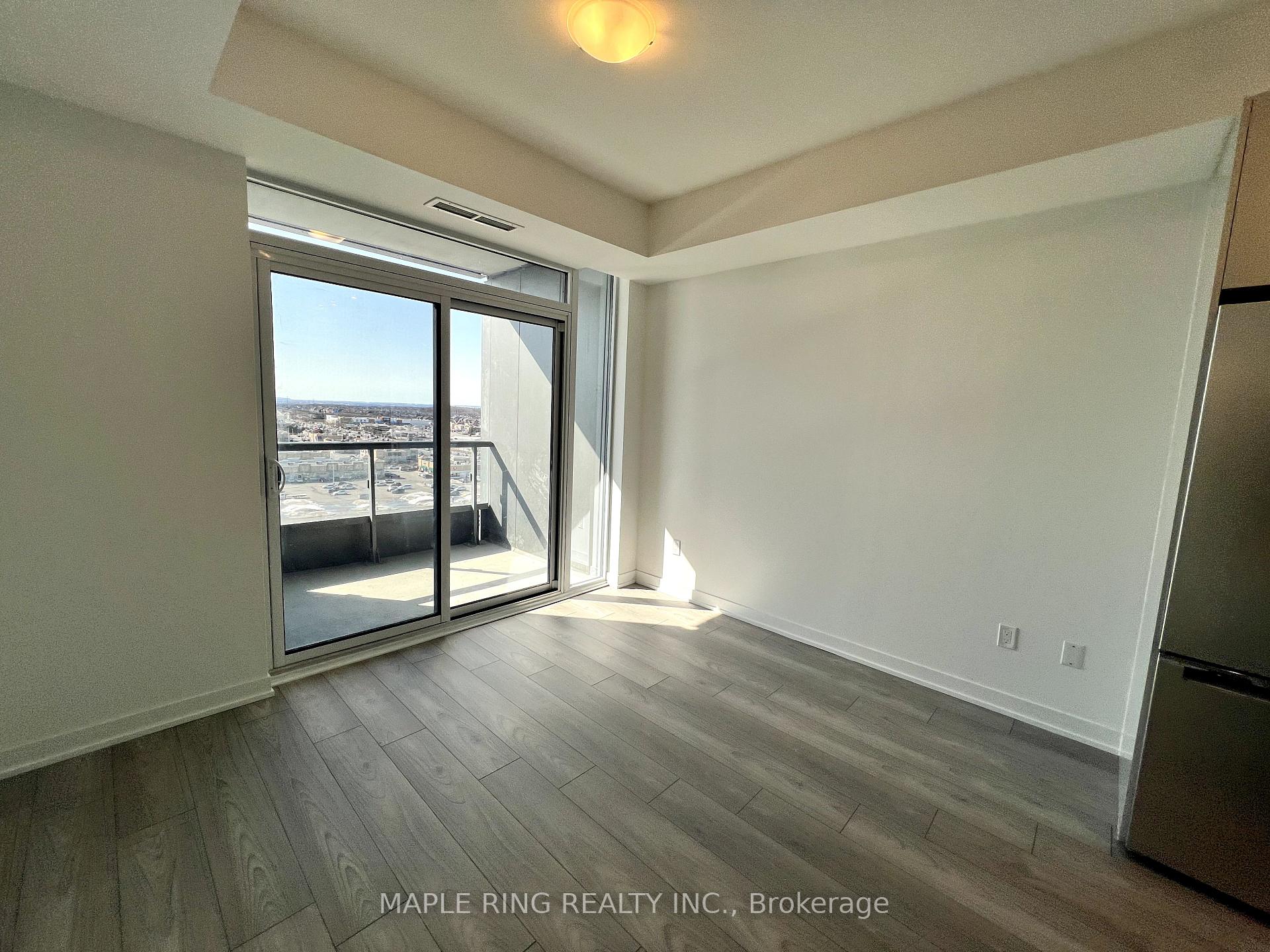 Photo 3 of Unit 1121, 10 Abeja Street, Vaughan, Concord — HOMEH