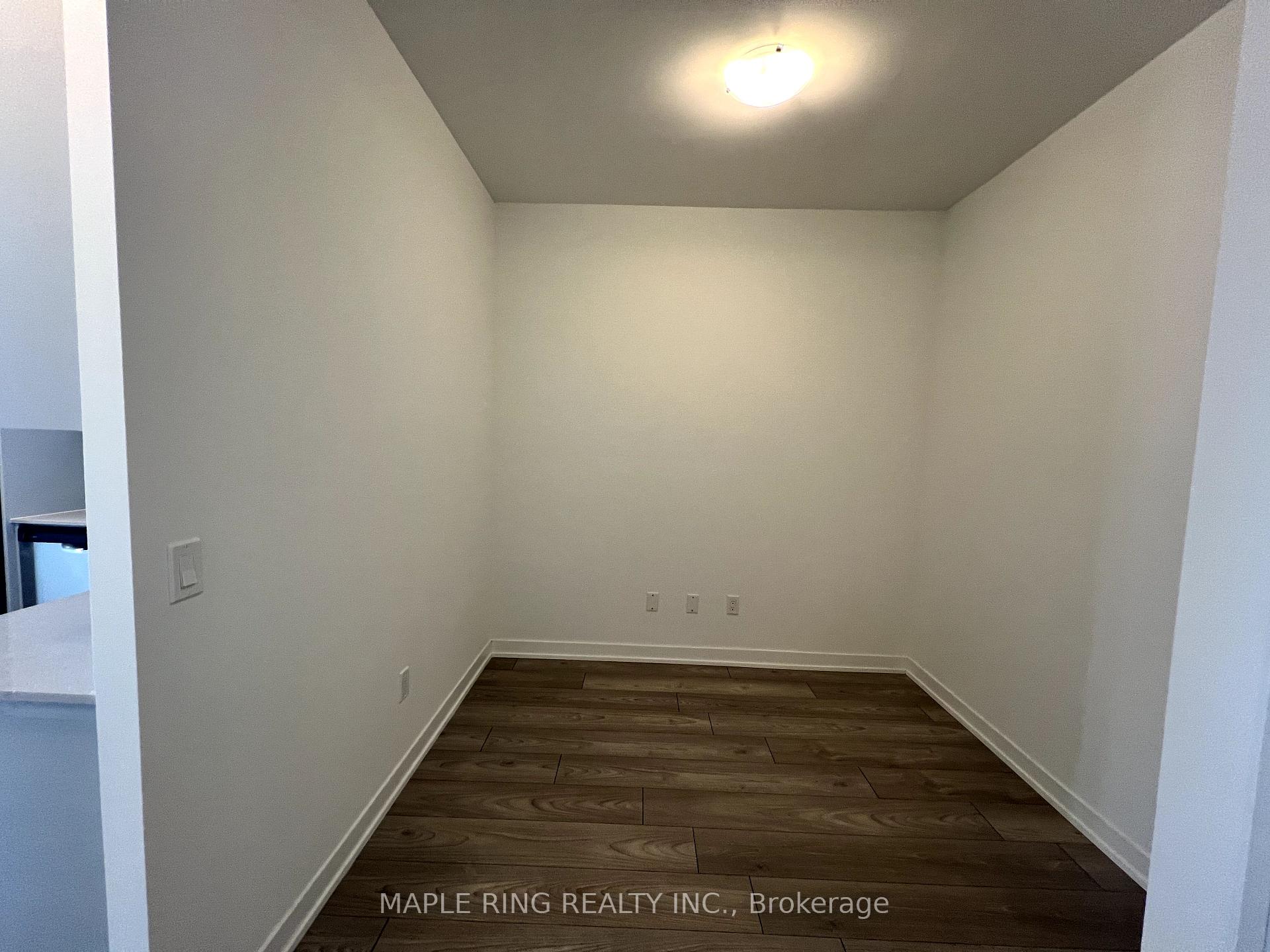 Photo 8 of Unit 1121, 10 Abeja Street, Vaughan, Concord — HOMEH