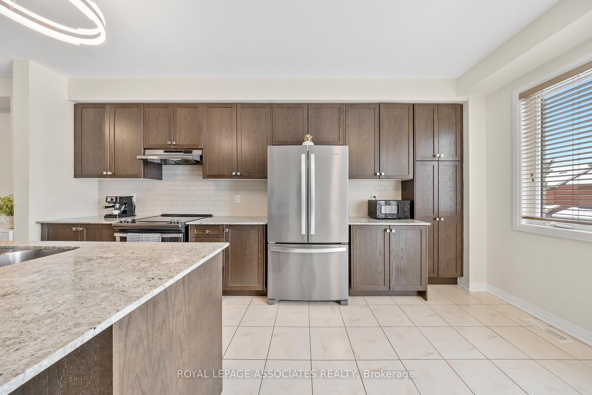 Photo 9 of 224 London Lane, Ajax, Northwest Ajax — HOMEH