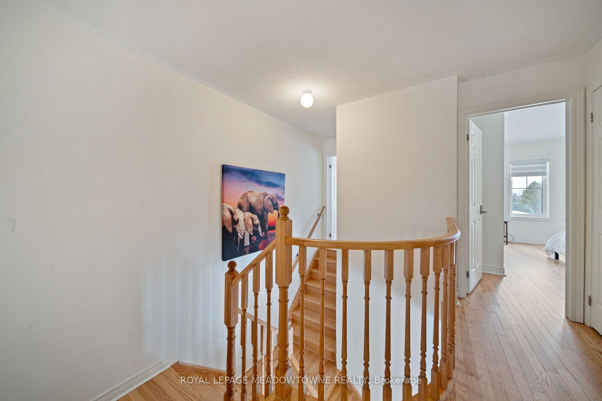 Photo 13 of 1253 Jim Brewster Circle, Oshawa, Eastdale — HOMEH