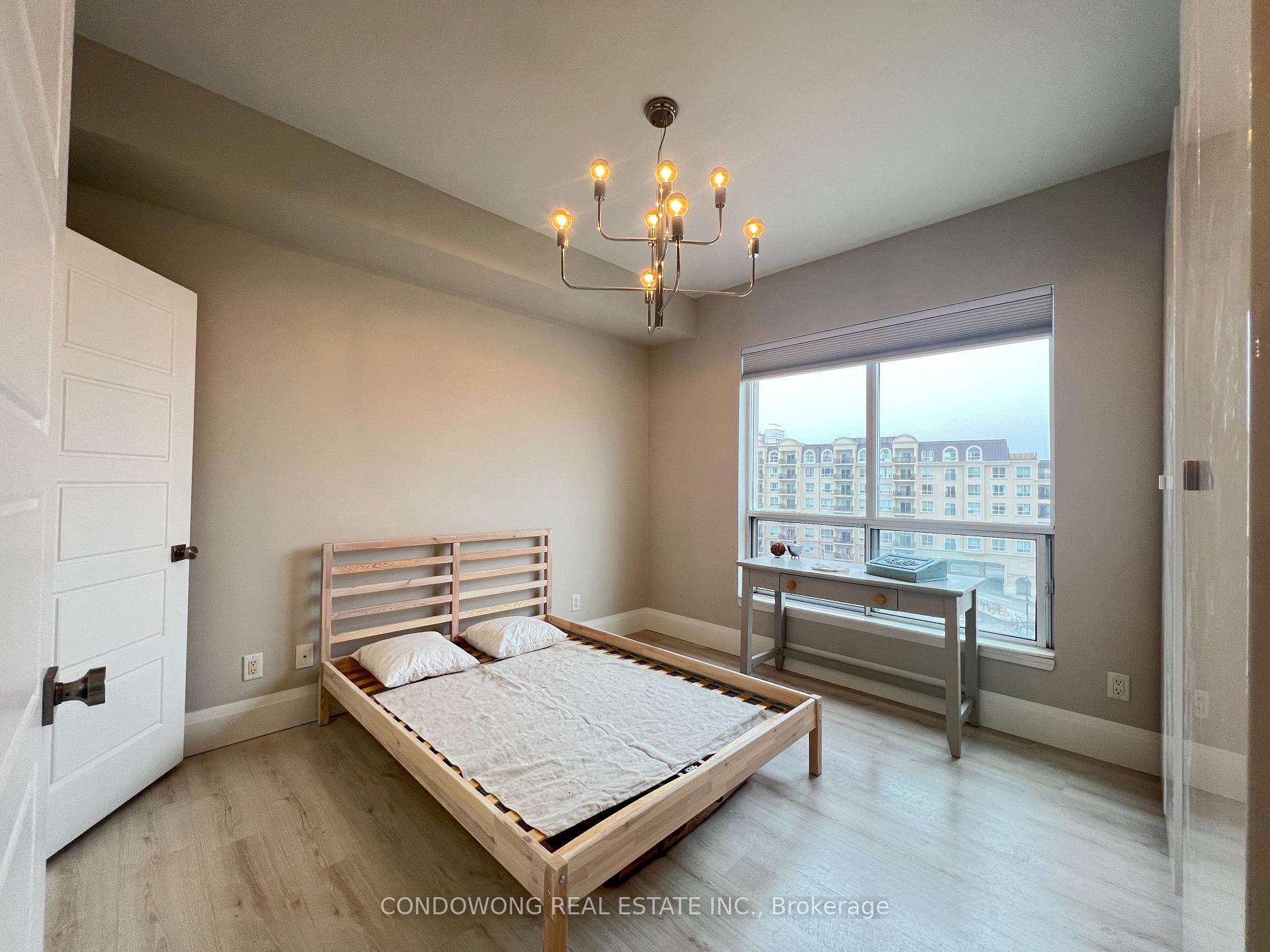 Photo 7 of Unit 621, 8 Maison Parc Court, Vaughan, Lakeview Estates — HOMEH