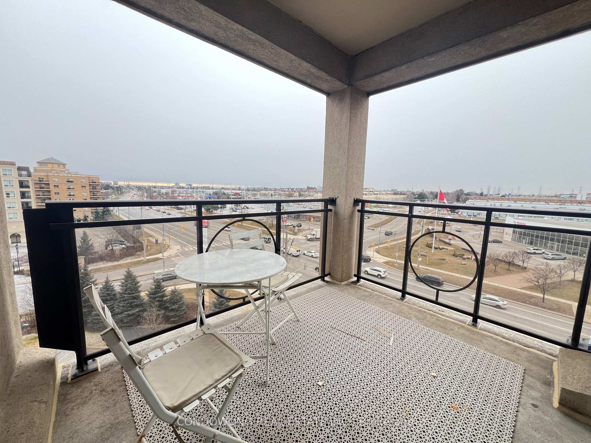 Photo 12 of Unit 621, 8 Maison Parc Court, Vaughan, Lakeview Estates — HOMEH