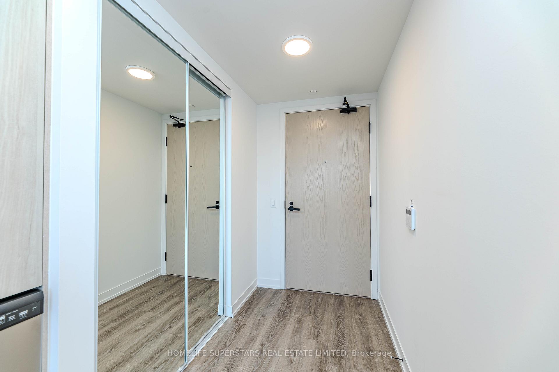 Photo 3 of Unit 2709, 195 Commerce Street, Vaughan, Vaughan Corporate Centre — HOMEH