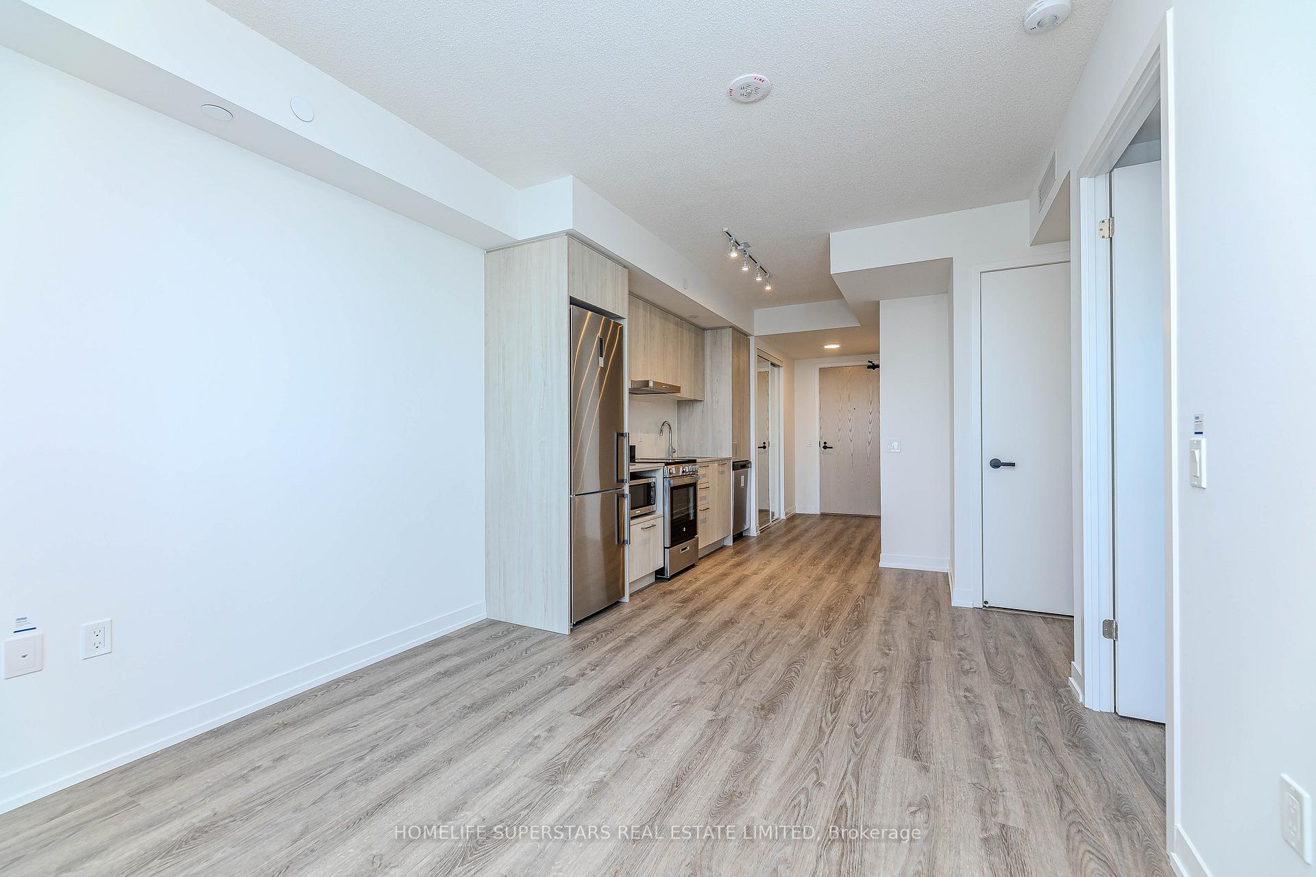 Photo 6 of Unit 2709, 195 Commerce Street, Vaughan, Vaughan Corporate Centre — HOMEH