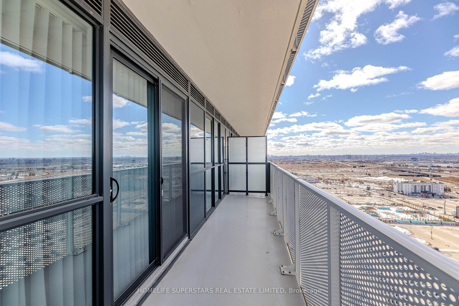 Photo 14 of Unit 2709, 195 Commerce Street, Vaughan, Vaughan Corporate Centre — HOMEH