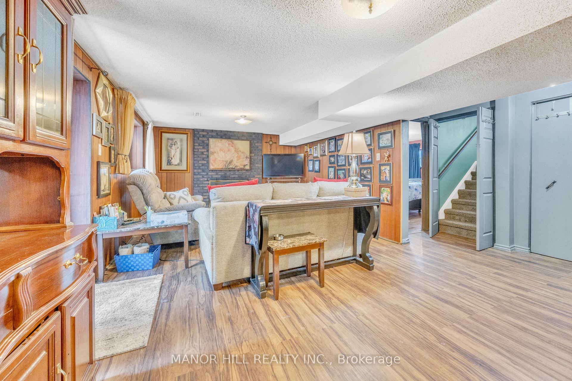 Photo 20 of 145 Ridge Road, Caledon, Bolton West — HOMEH