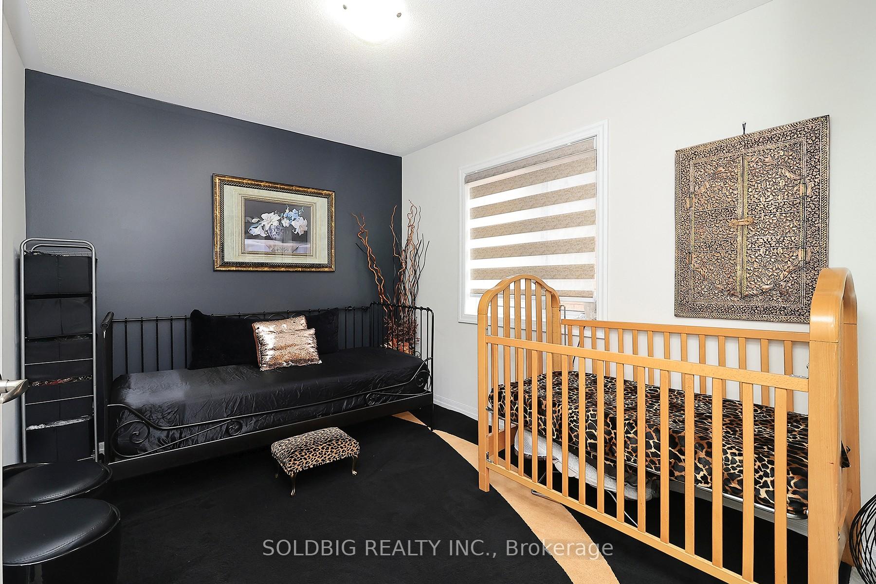 Photo 29 of 7 Callandar Road, Brampton, Northwest Brampton — HOMEH